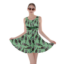 Load image into Gallery viewer, Kitsch cat clock print dress
