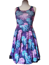 Load image into Gallery viewer, Jellyfish print dress
